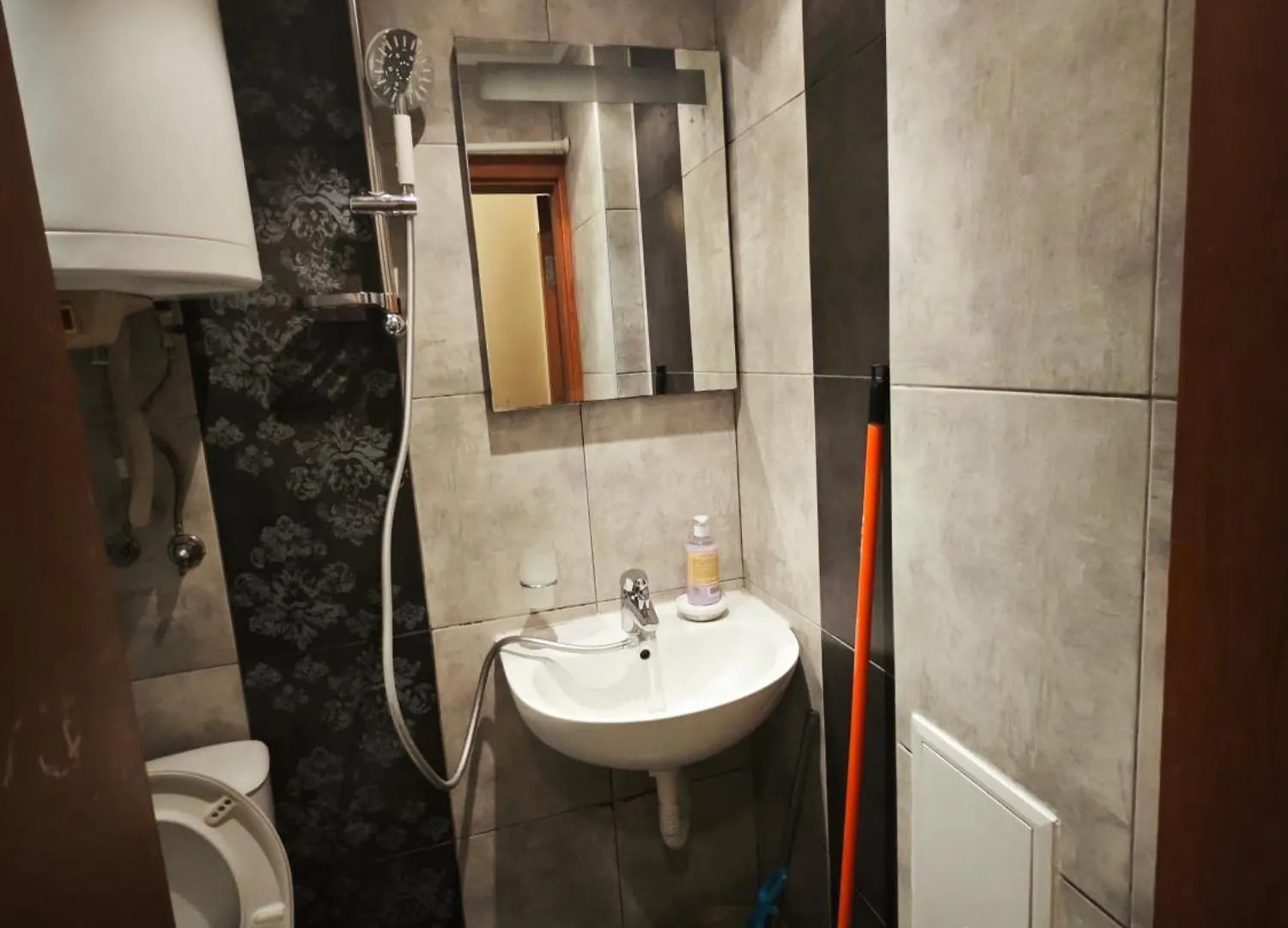 Apartment In The Center Varna